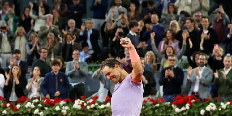 Más De 12.000 Aficionados, Un Golpe De Derecha Invertido Y Un Sueño: Rafael Nadal Hace Magia En Madrid